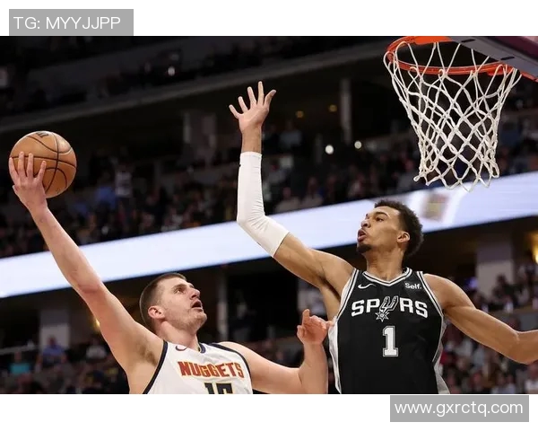 湖人马刺加时赛激战回顾球员表现与战术分析全景呈现